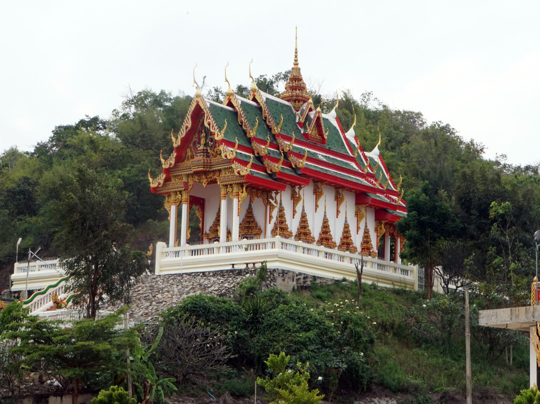 Wat Khao Din-攀武里必去景点