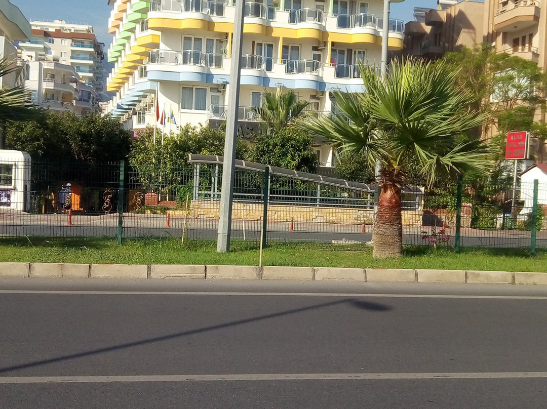 Klas Dom Annexe Hotel