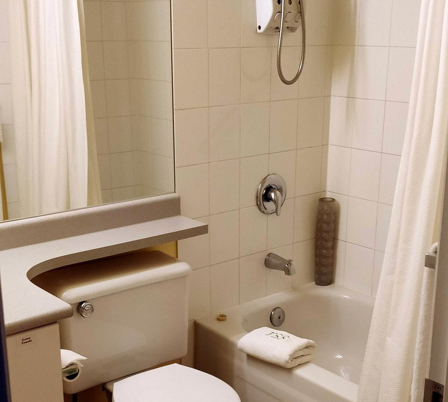 时代广场套房酒店主图