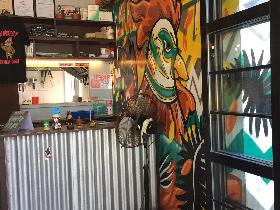 Bacnotan餐馆和美食-Sabong Fried Chicken