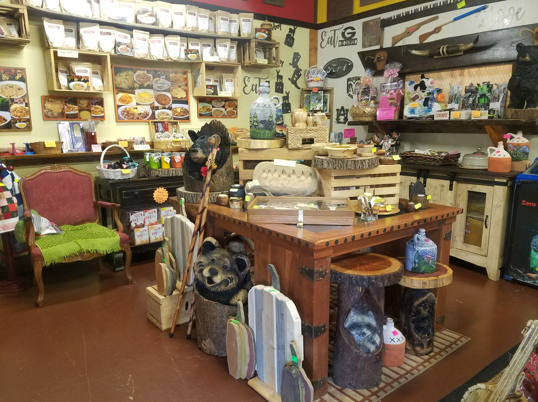 Uncle Lar's Outpost-Trenton必去景点