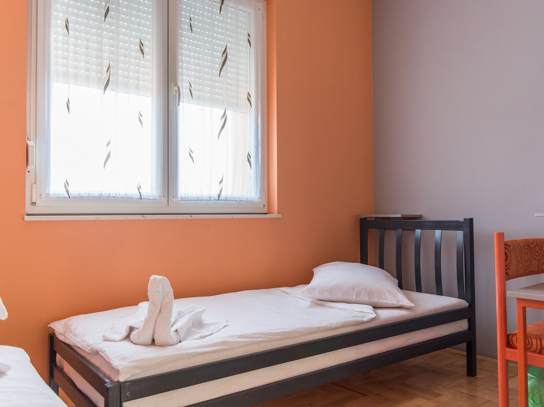 Turist Restaurant & Motel主图