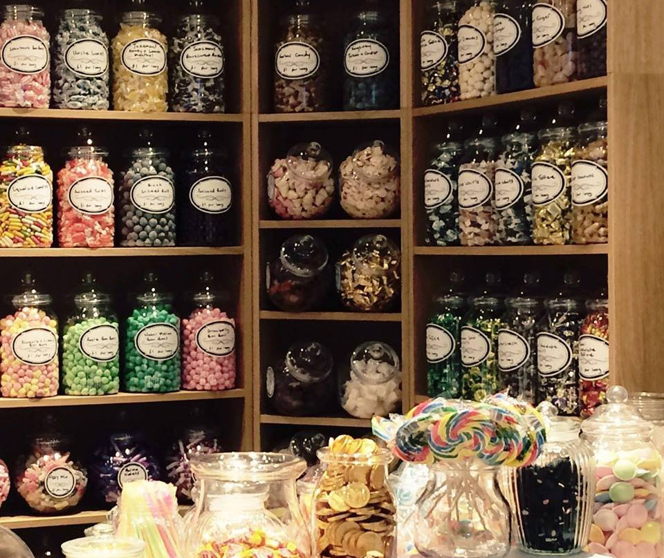 Gore's Sweet Shop景点图片