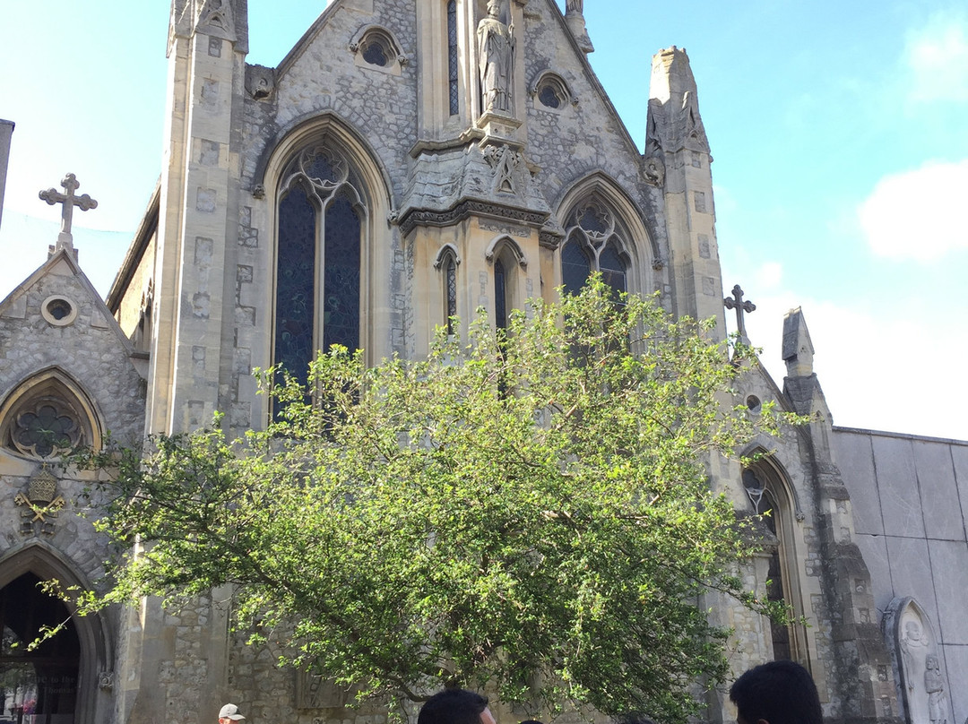 St. Thomas of Canterbury Church景点图片