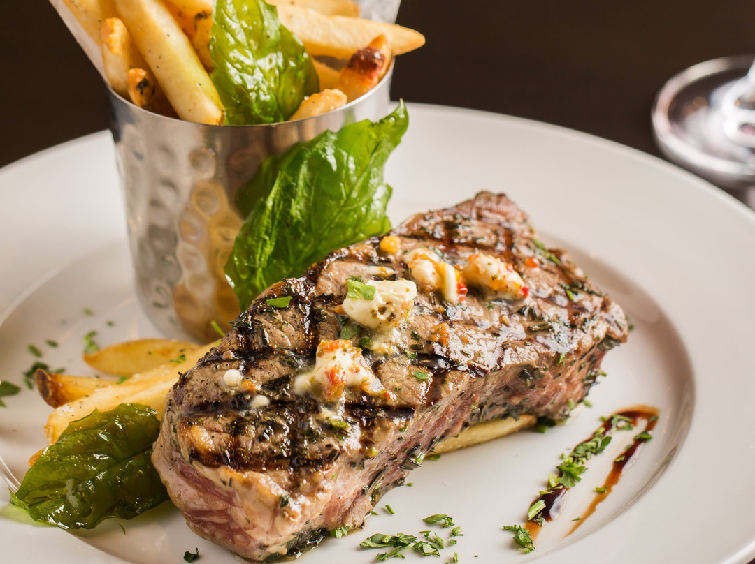 丹伯里餐馆和美食-21 Lake Restaurant & Bar