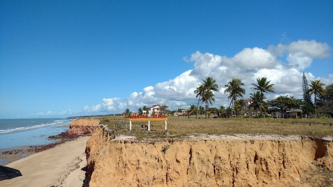 Costa Dourada Beach景点图片