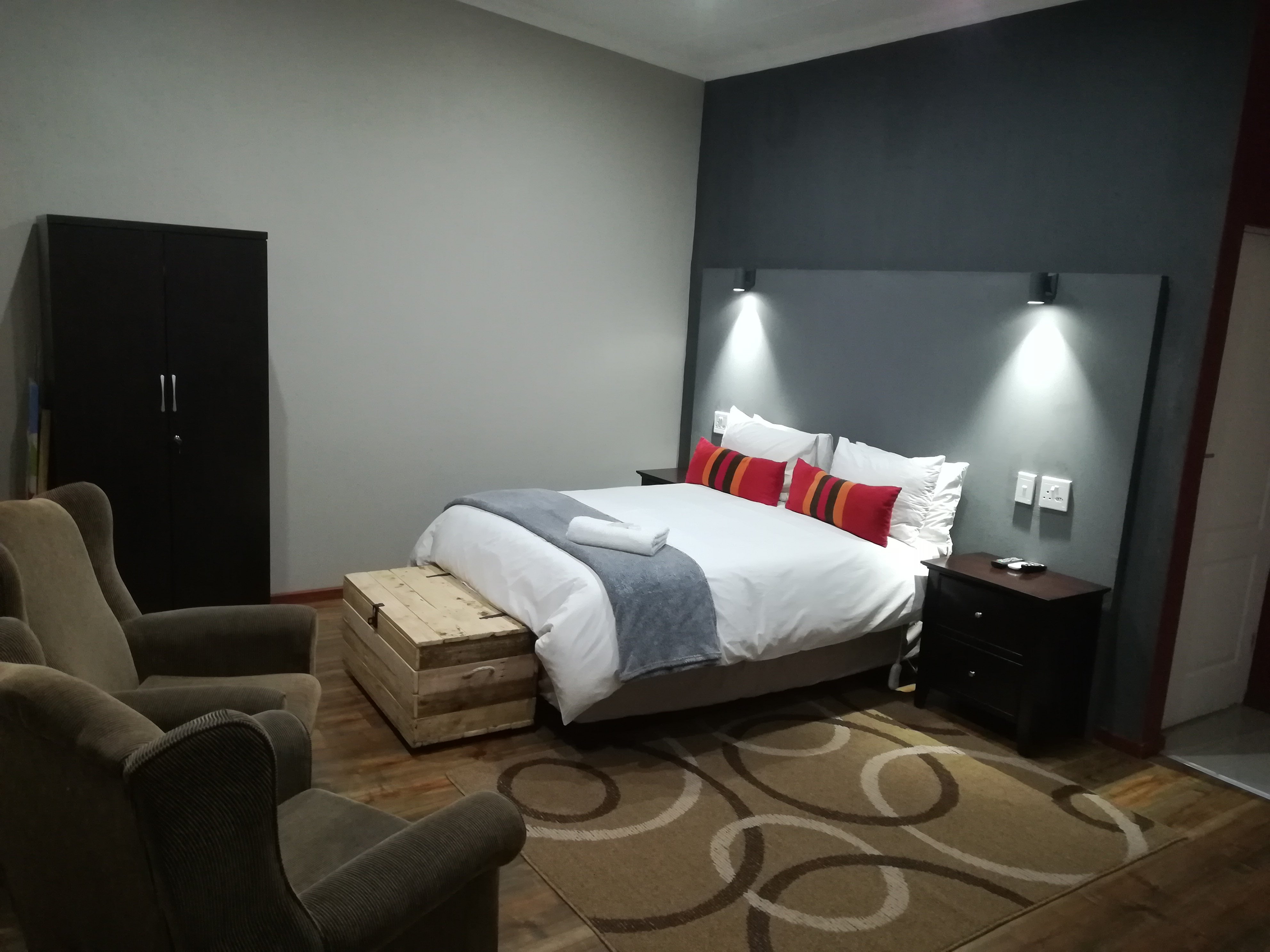Tranquil House Bed and Breakfast-官方
