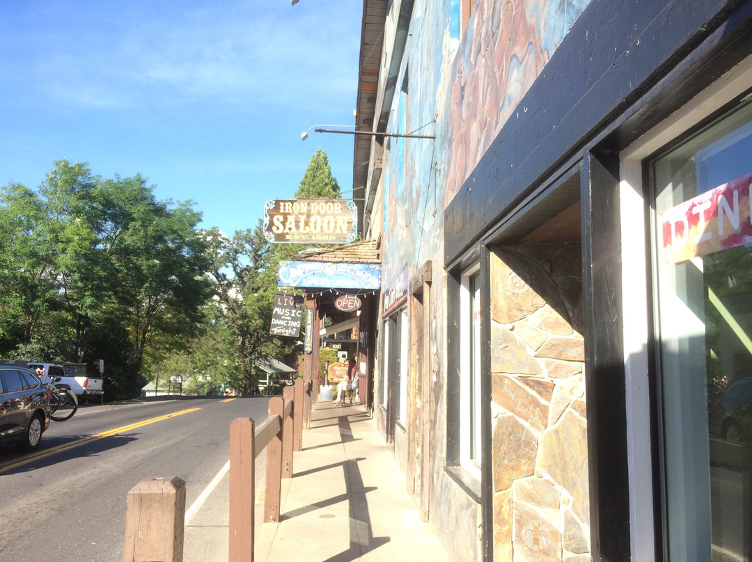 Iron Door Saloon and Grill-格罗夫兰必去景点