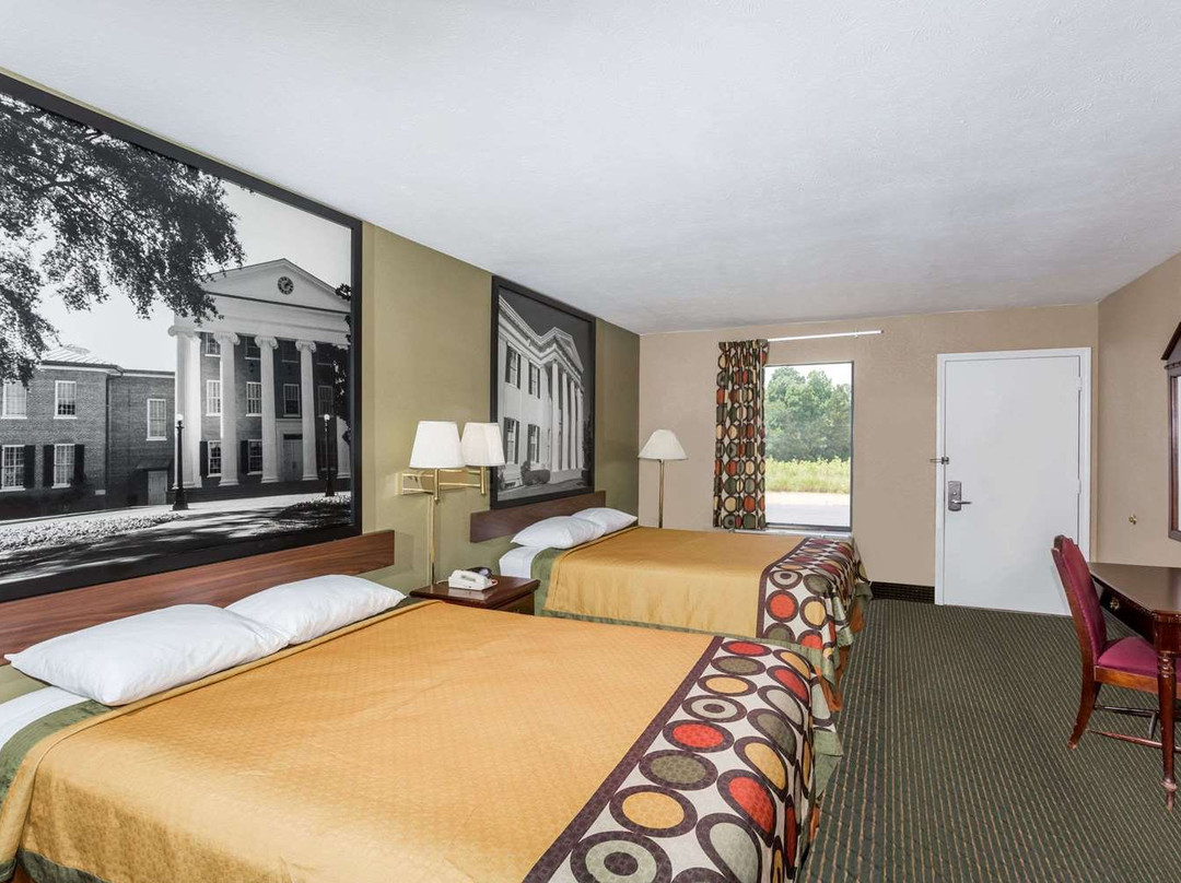 Super 8 by Wyndham Pearl/Jackson/East主图