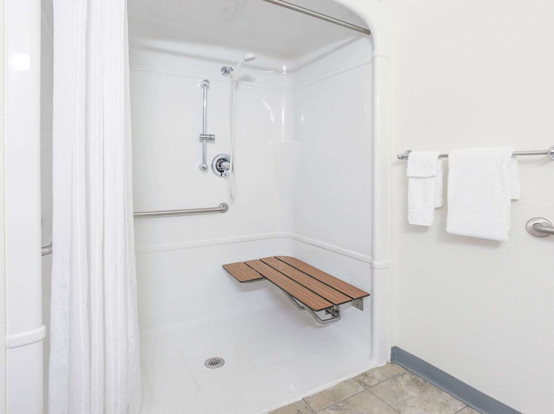 Super 8 by Wyndham Sault Ste. Marie主图