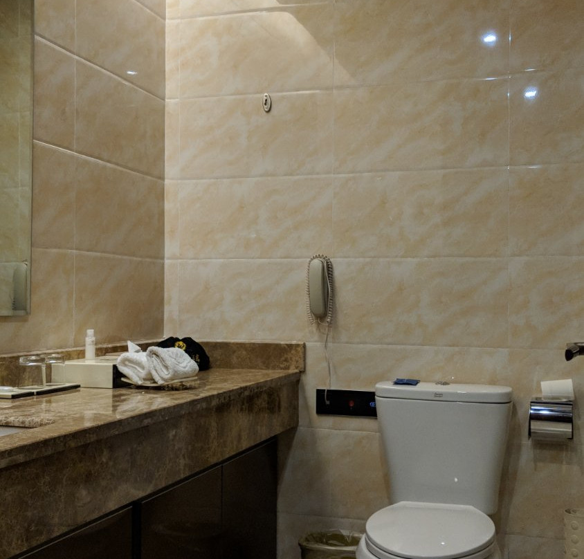 华夏国际大酒店主图