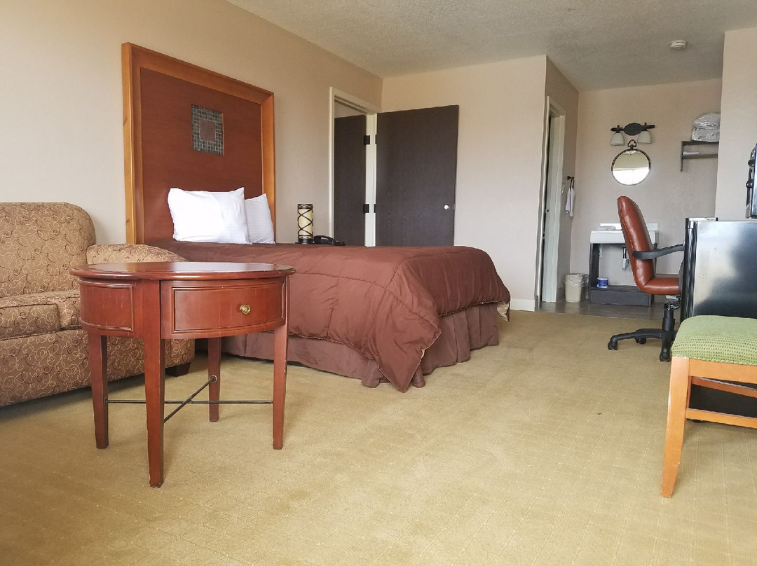 The Lodge At Russell主图