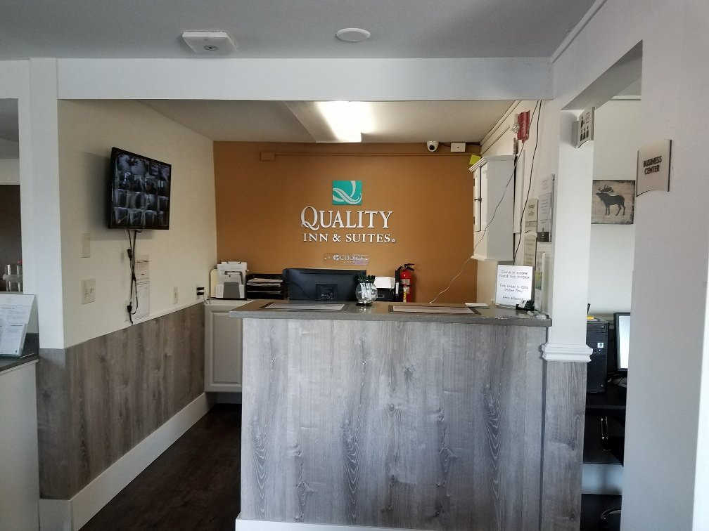 Quality Inn & Suites Silverdale Bangor-Keyport主图