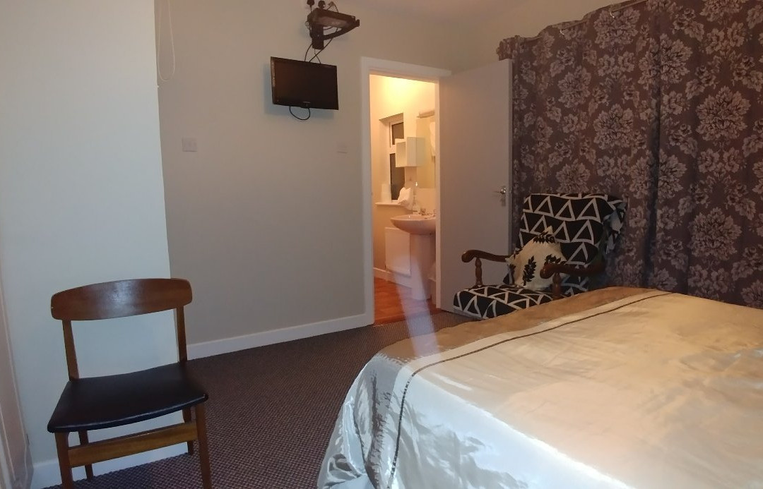 Innishladhru Farmhouse Bed & Breakfast