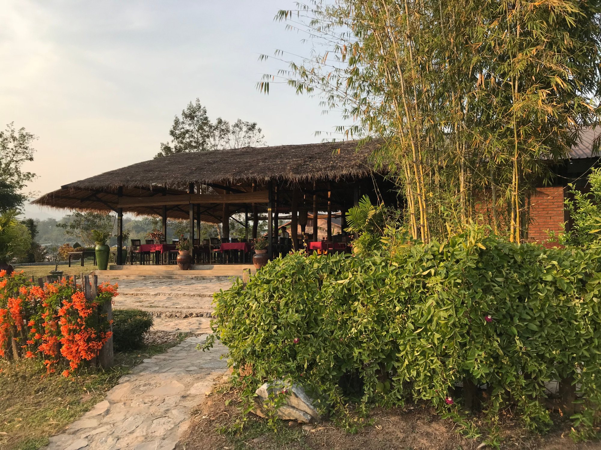 Riverside Hsipaw Resort-餐饮