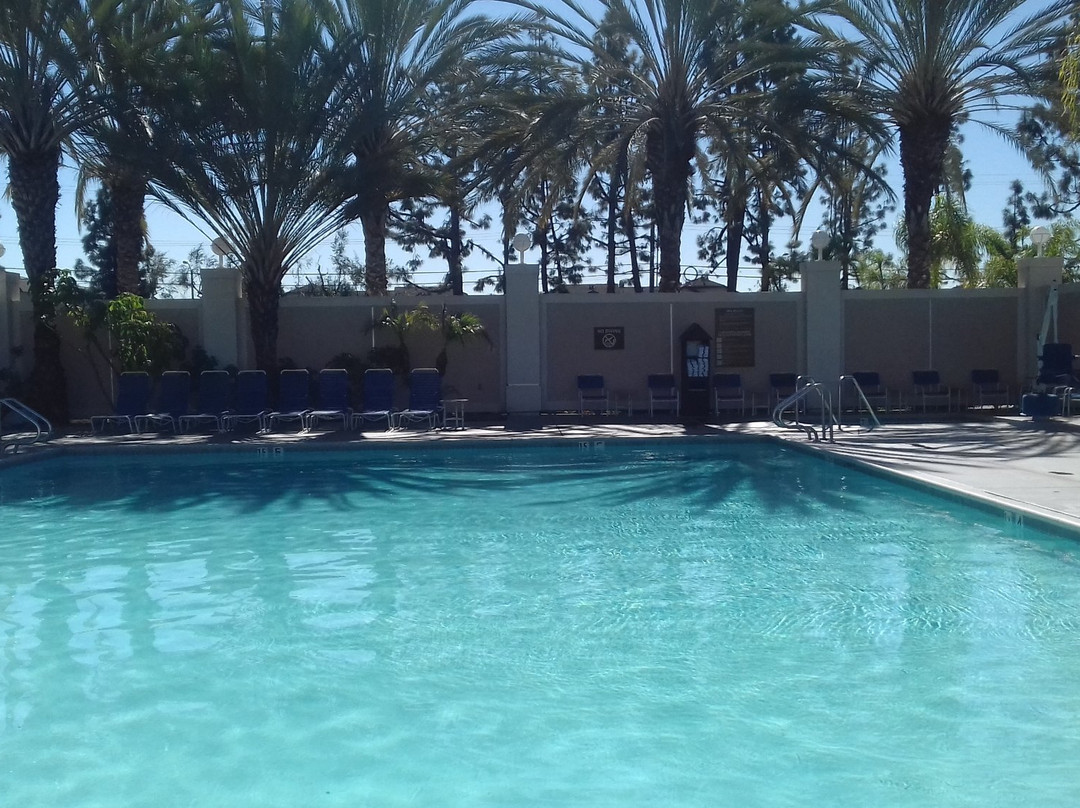 纳氏草莓园酒店主图