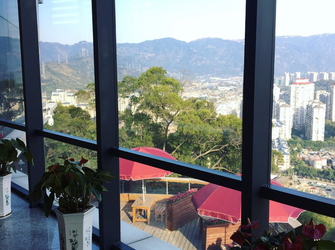 金鸡山公园景点图片