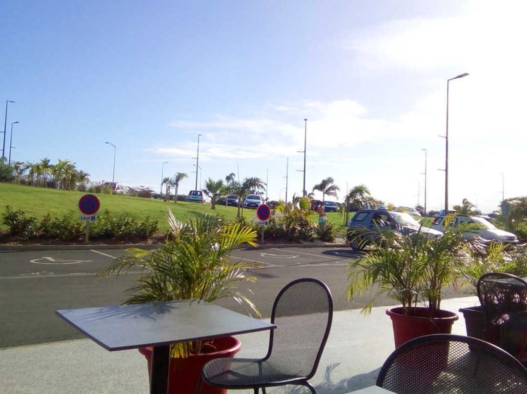 Cinestar by Caribbean Cinemas-Les Abymes必去景点