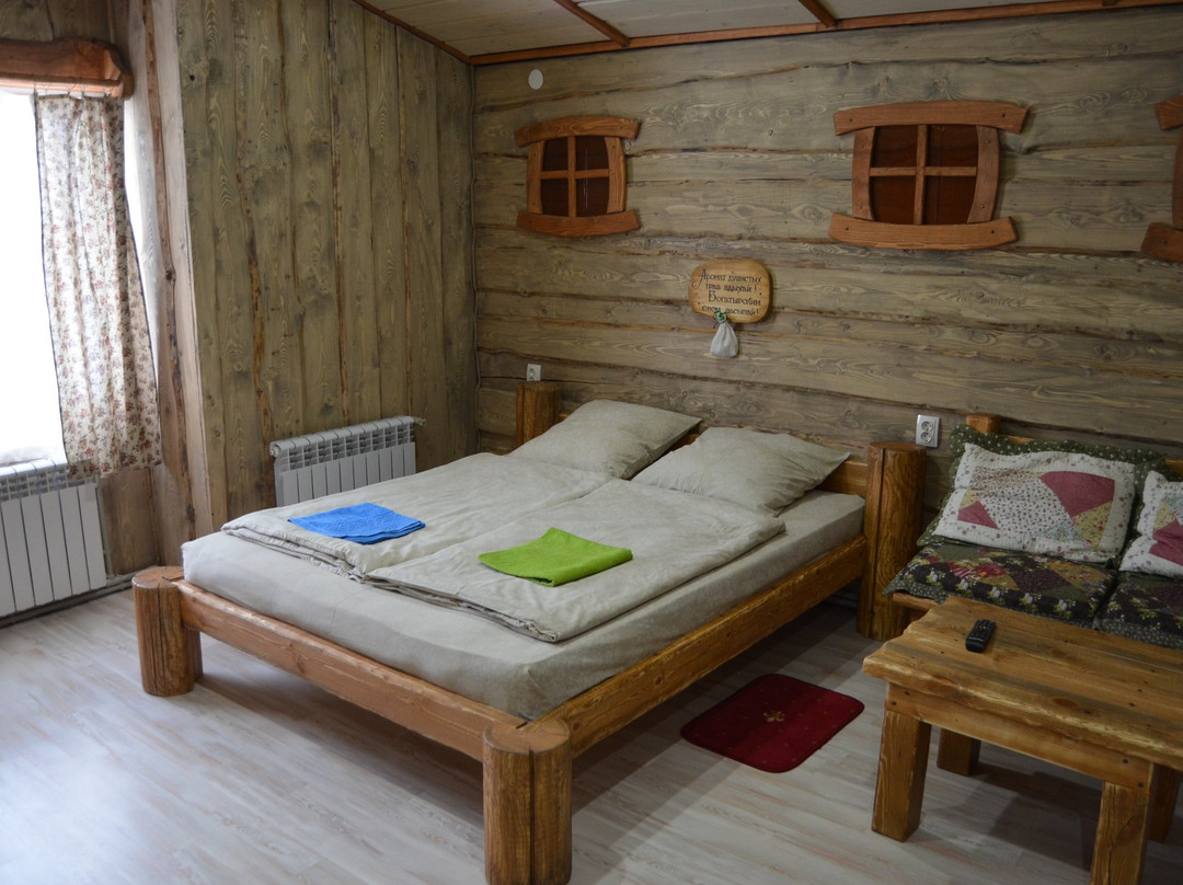 Guest House Tri Bogatyrya