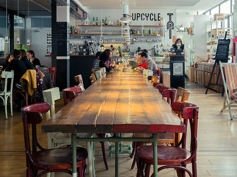 Upcycle Milano Bike Café主图