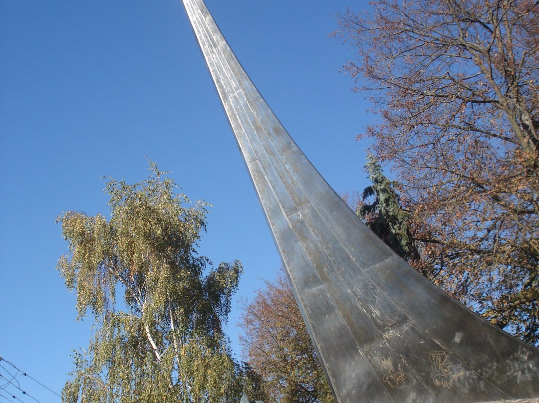 Monument to Konstantin Tsiolkovsky景点图片