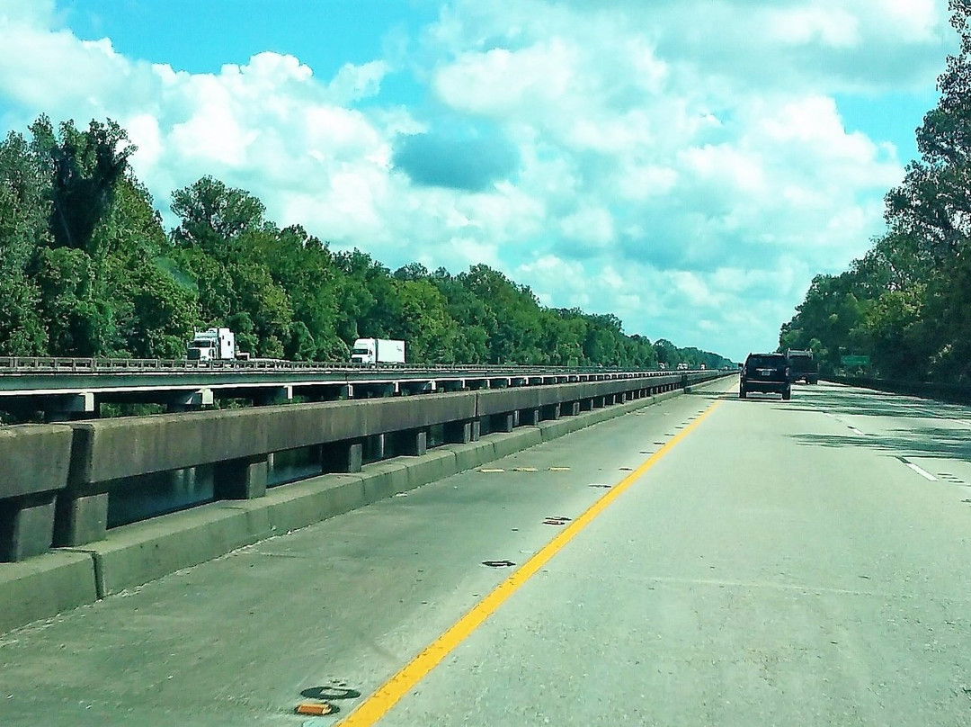 Atchafalaya Basin Bridge-巴吞鲁日必去景点