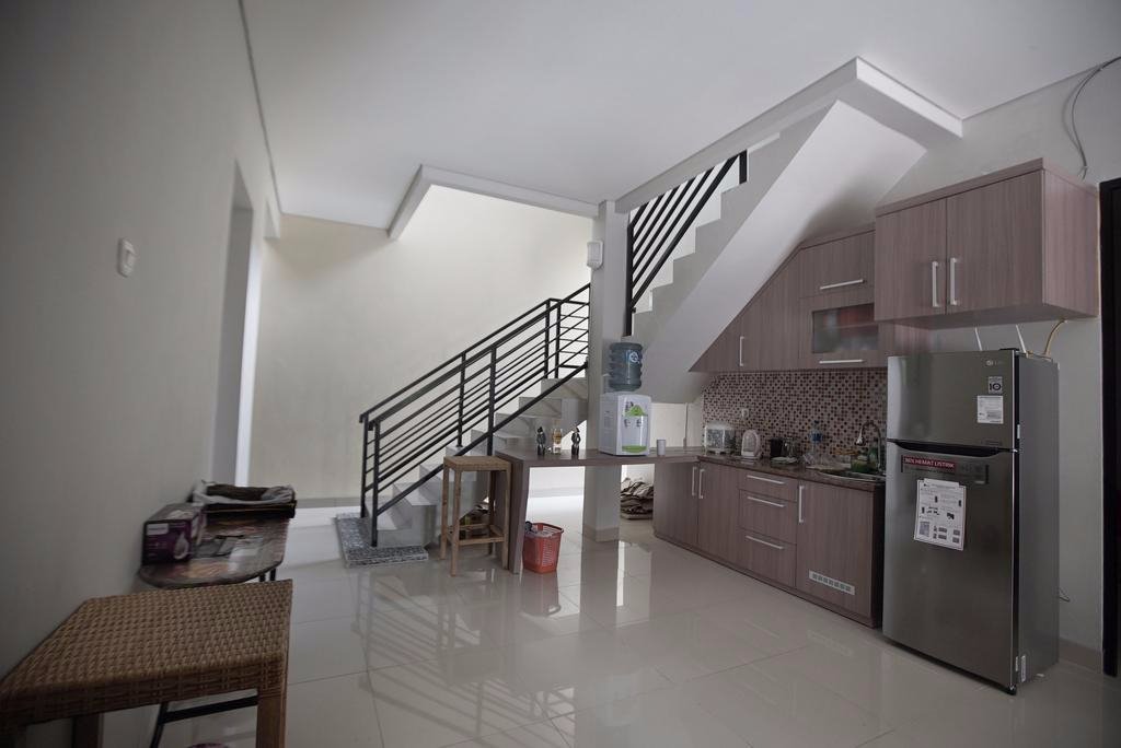 Dtradisi Pradjna Guesthouse-餐饮