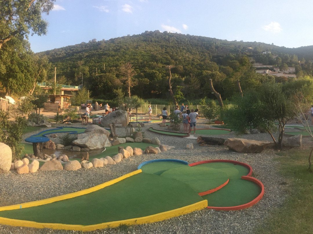 Mini Golf de Tarco景点图片