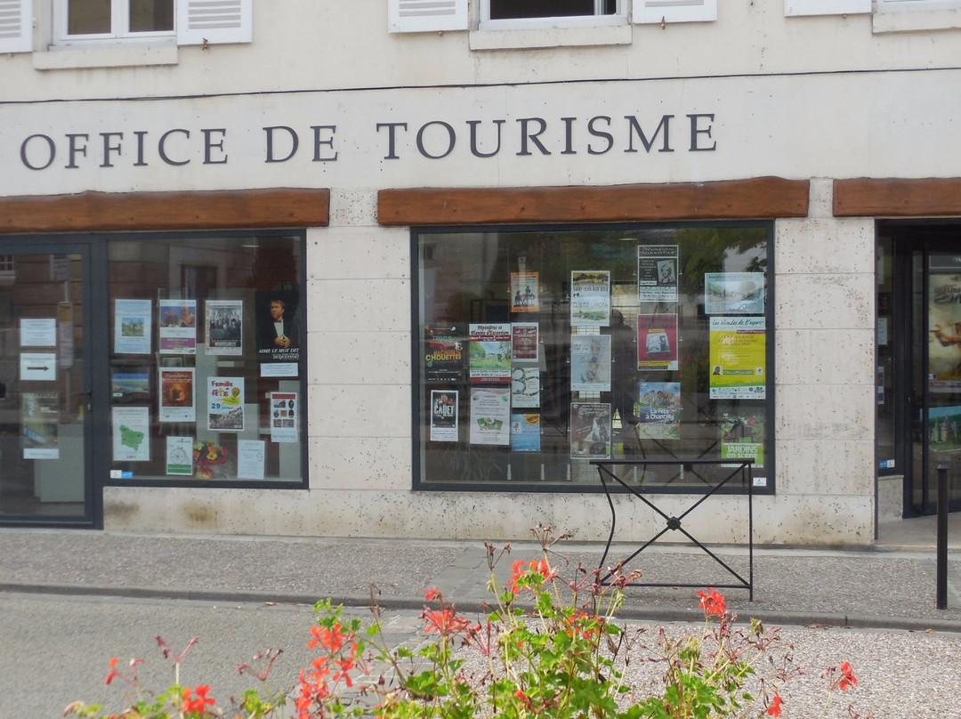 Office de Tourisme Pierrefonds, Lisieres de l'Oise-Pierrefonds必去景点