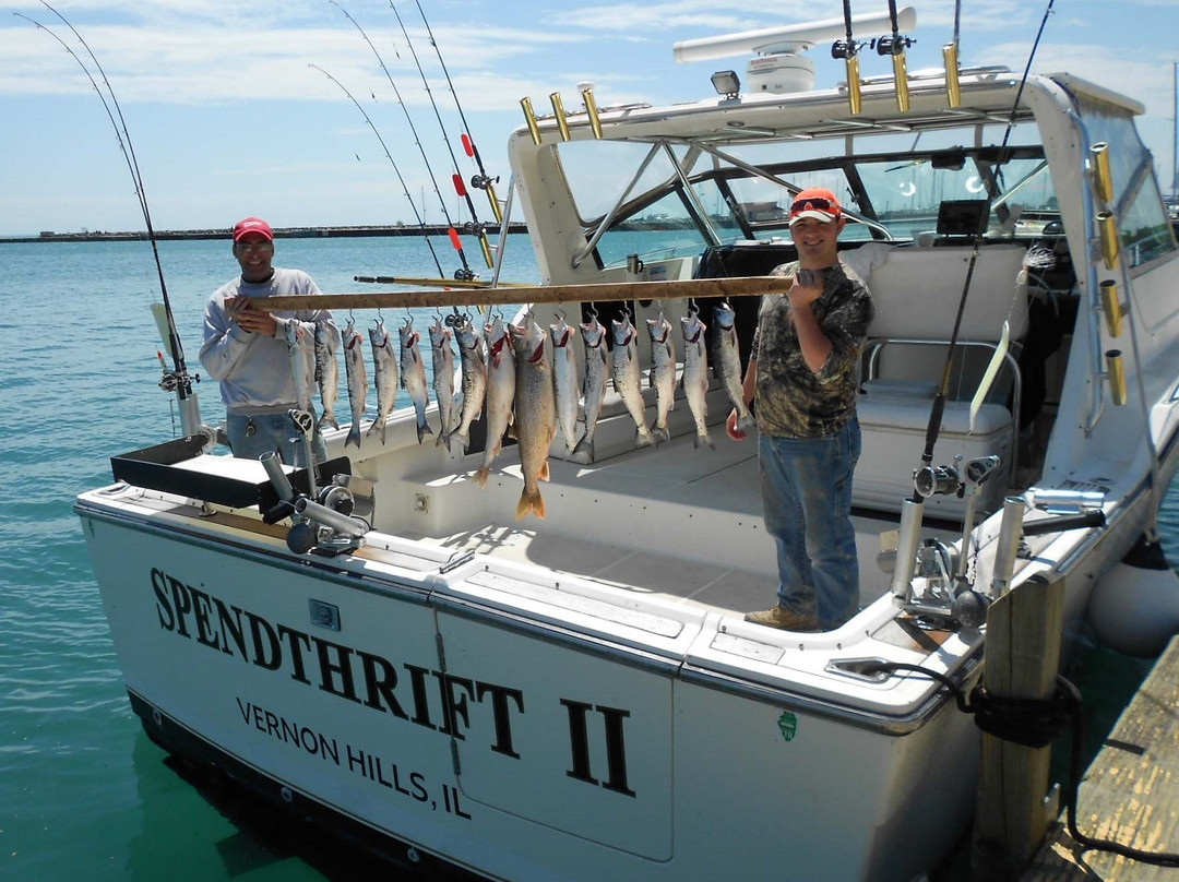 Captain Don’s Charter Service-Waukegan必去景点