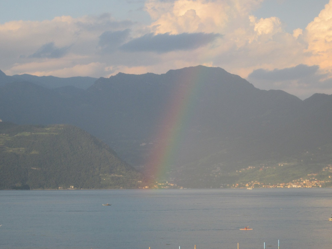 Predore酒店住宿-Locanda del Lago Rosmunda