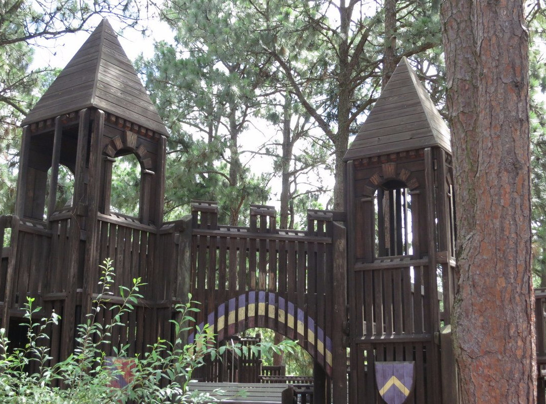 Camelot Playground景点图片