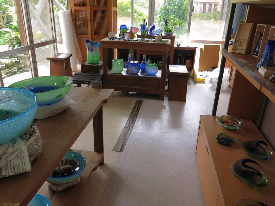 Chubuki Glass Kobo Niji-读谷村必去景点