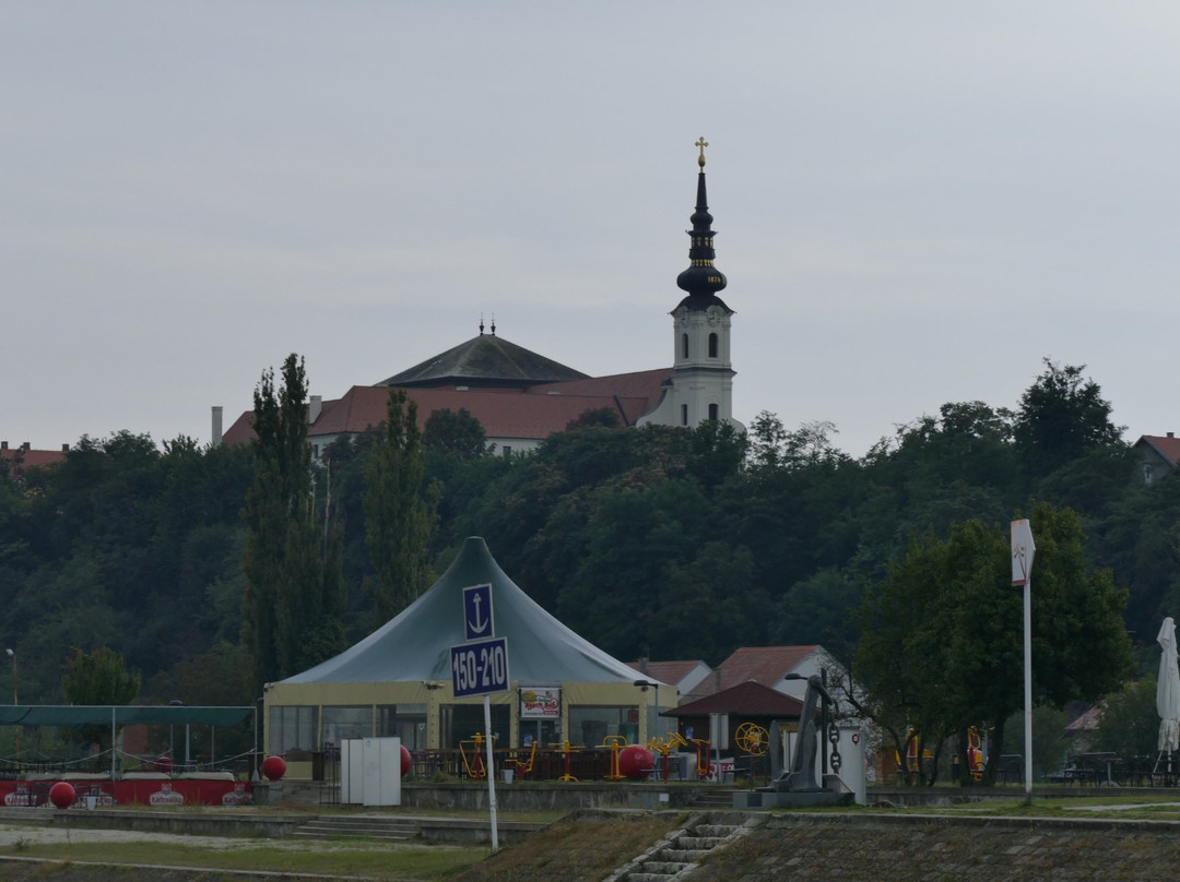Danube River Walkway景点图片