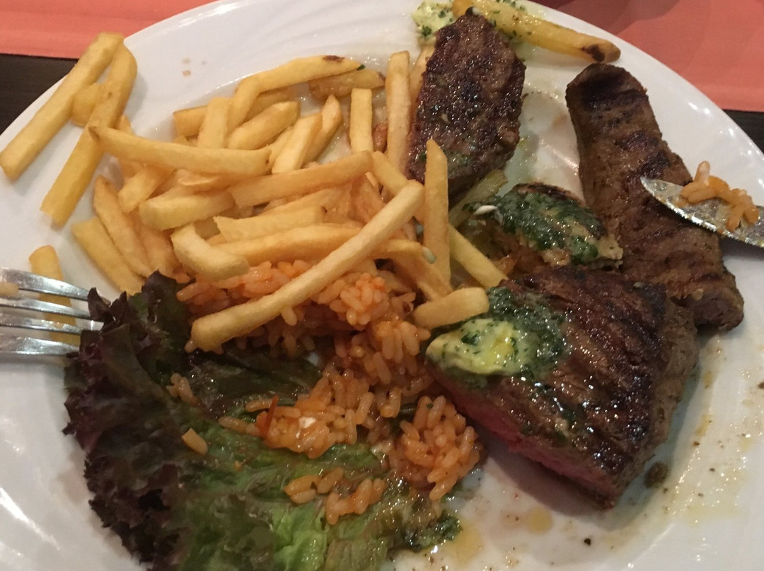 Marl餐馆和美食-Bacchos