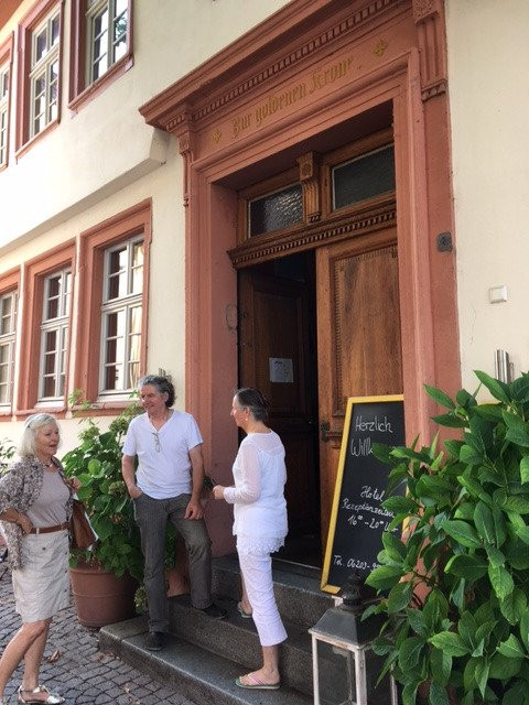 Zur Goldenen Krone Hotel主图