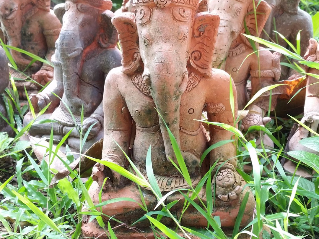 Champasak Pottery景点图片