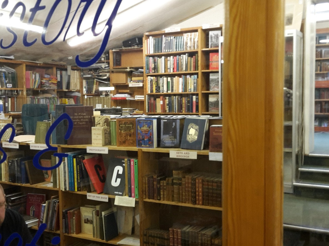Hay Cinema Bookshop景点图片