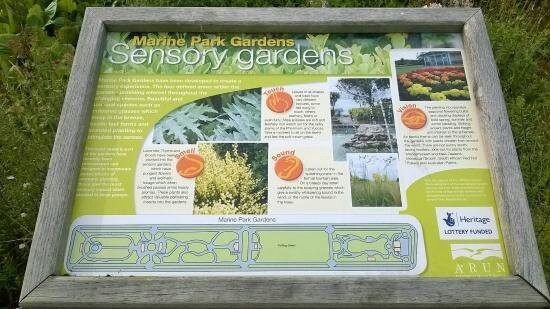 Marine Park Gardens景点图片