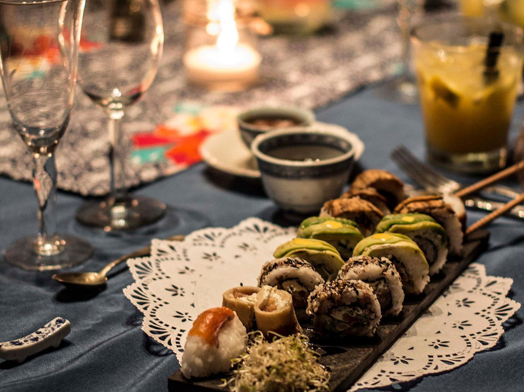 A La Que Te Criaste - A Puertas Cerradas