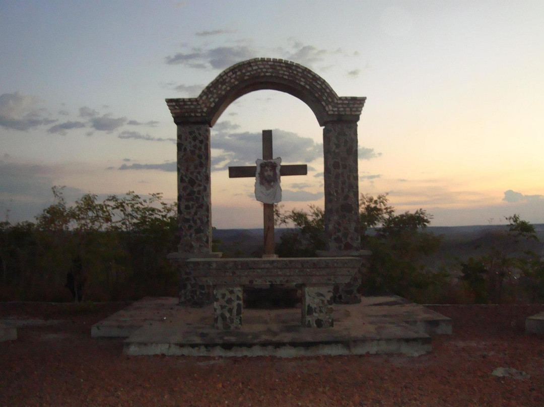 Morro do Cruzeiro-Monsenhor Gil必去景点