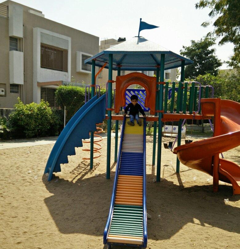 Sai Baba Temple-Tithal必去景点