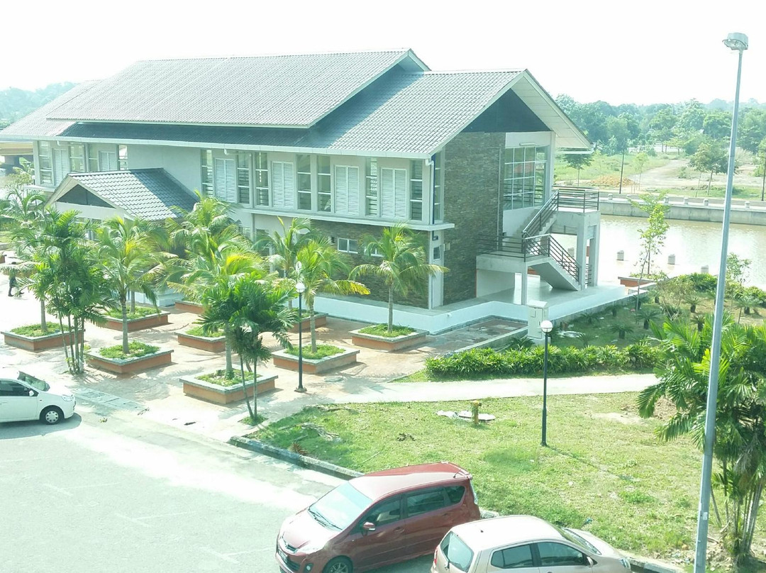 Batu Berendam酒店住宿-Riverfront Sentral Boutique Hotel