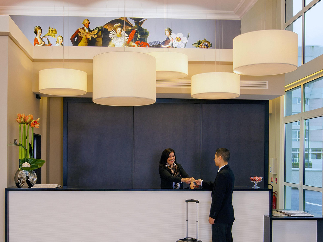 鲁瓦西公园居所酒店