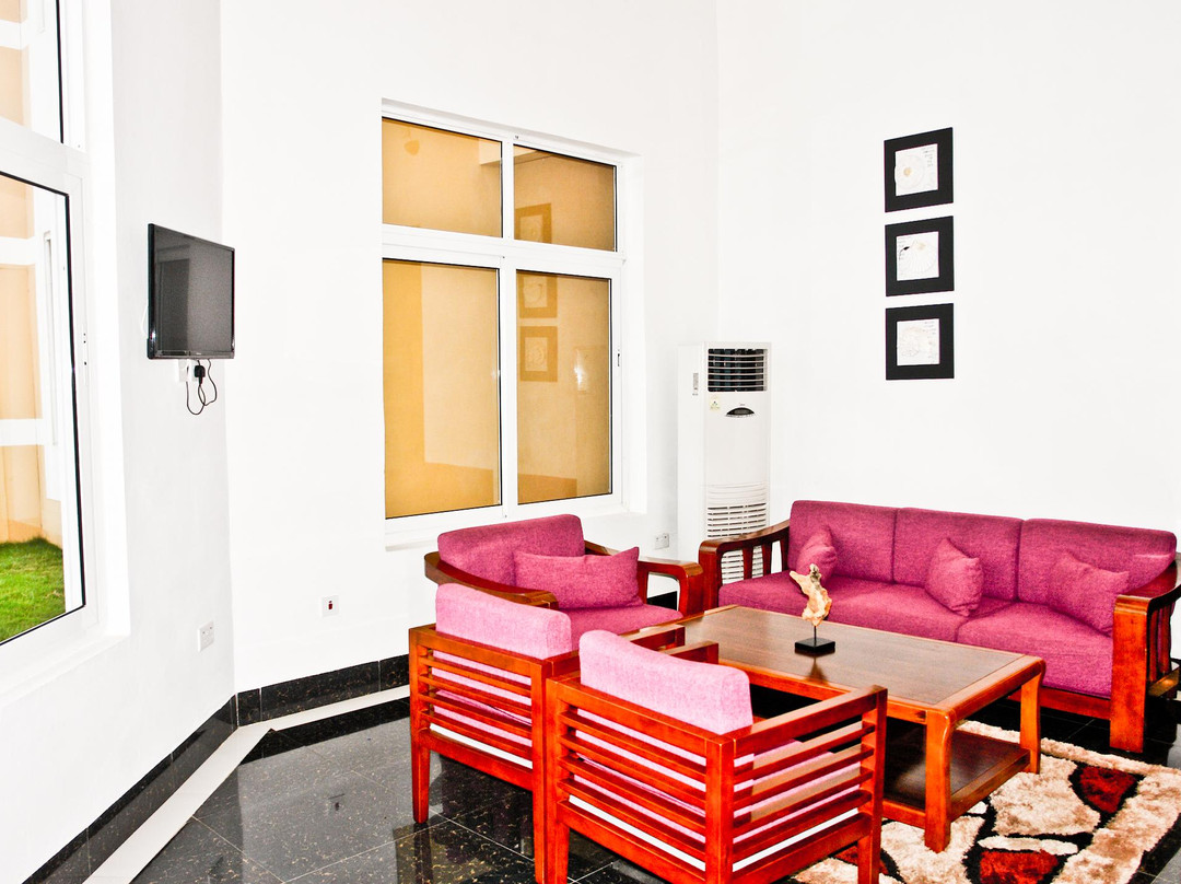 Birdrock Hotel主图