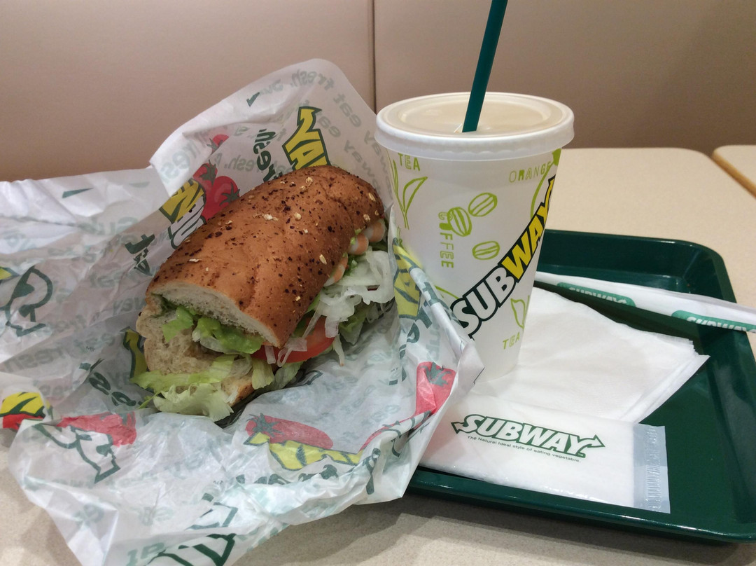 サブウェイ エミフルMASAKI店