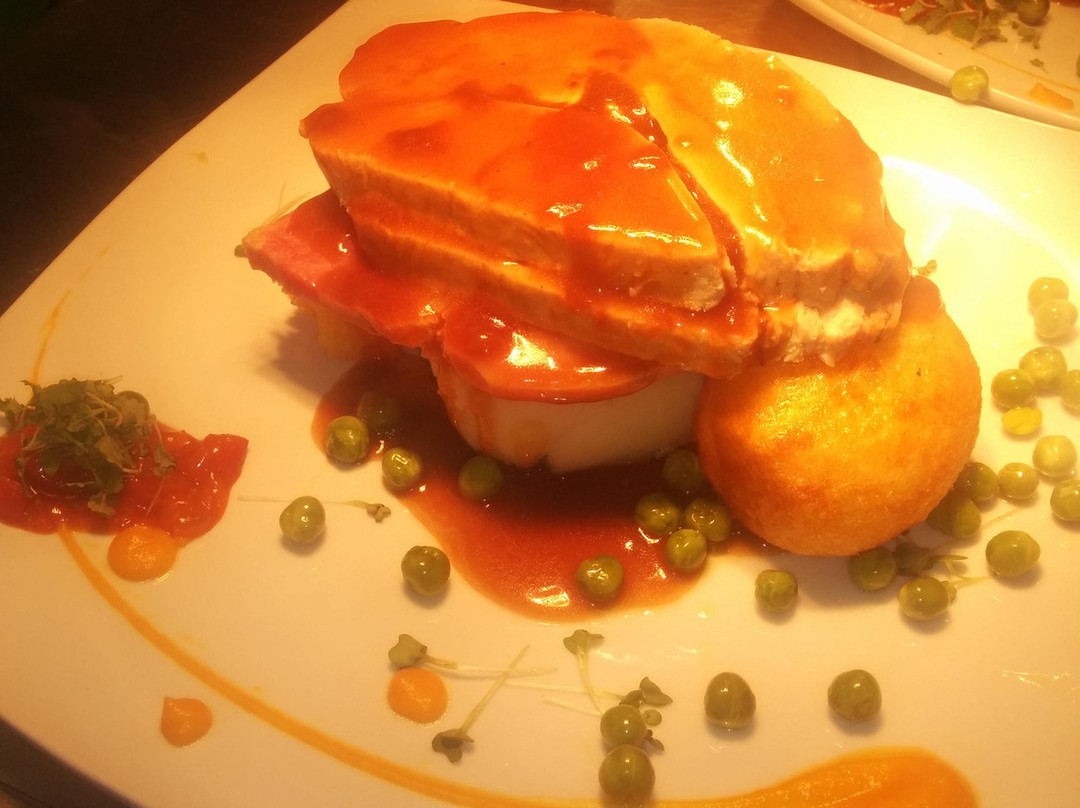 Grill 19 Restaurant