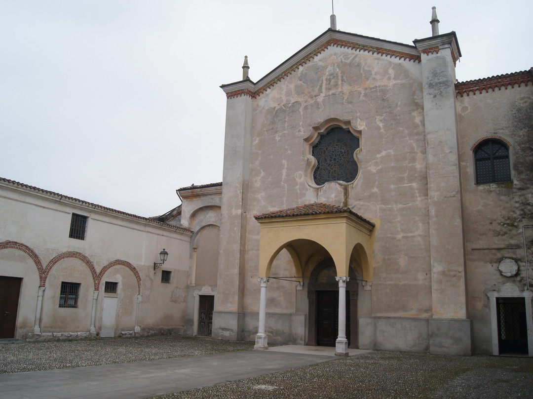 Abbazia Benedettina Olivetana di San Nicola景点图片