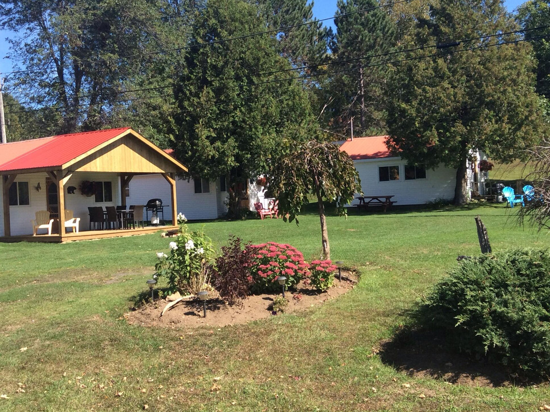 Bear Ridge Campground & Cottages
