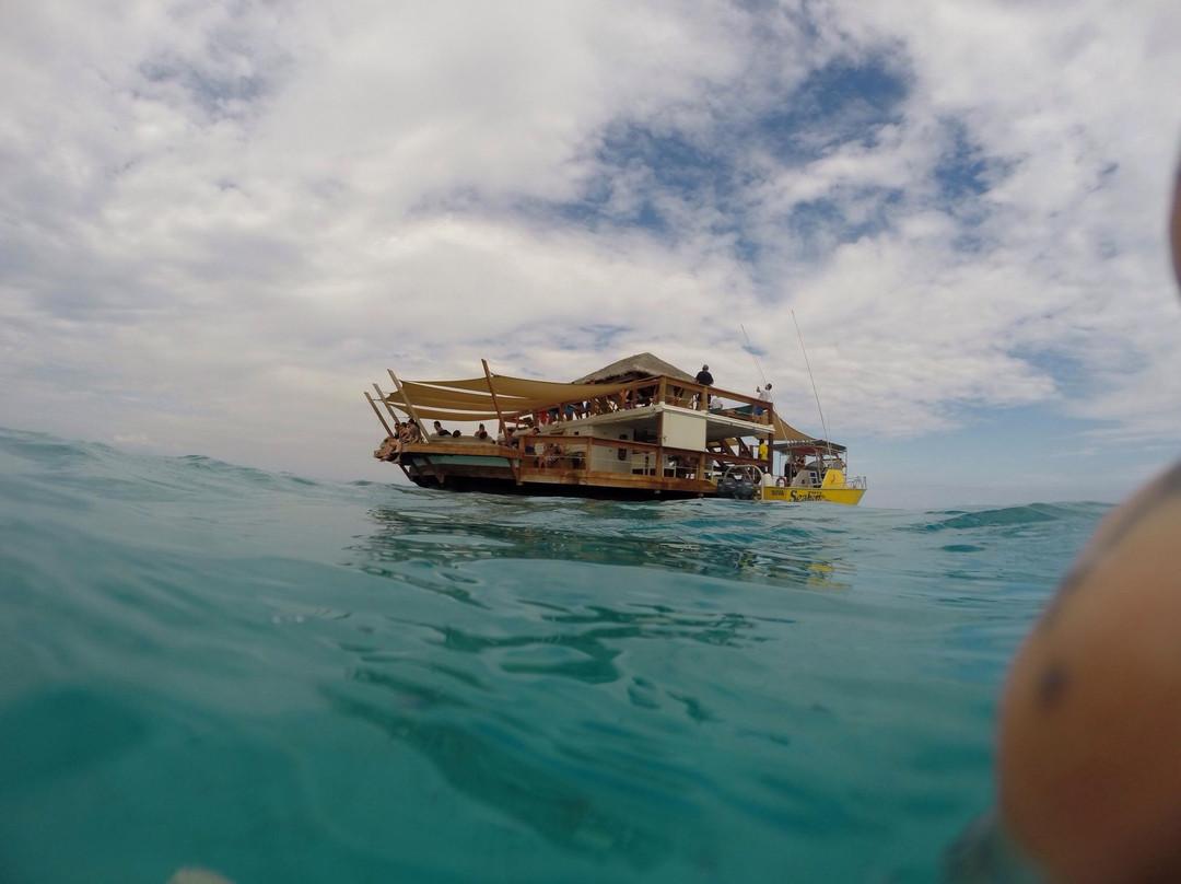 Cloud 9-纳迪市必去景点